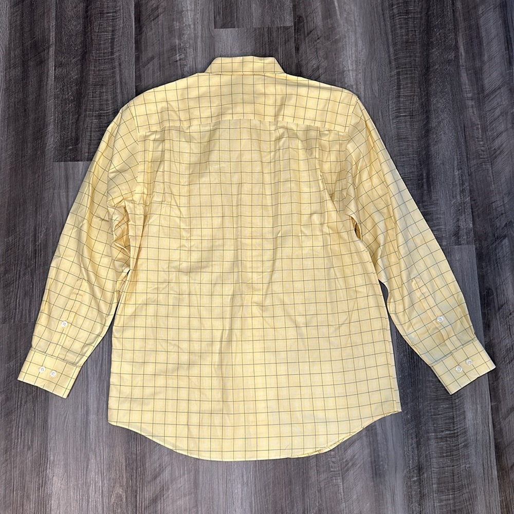 Orvis Long Sleeve Button Down - Medium - image 3